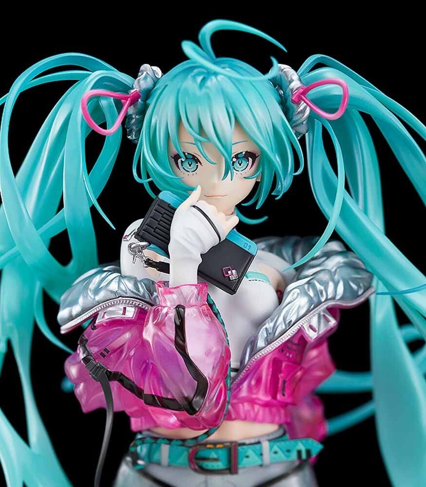 Hatsune Miku with SOLWA anime figure