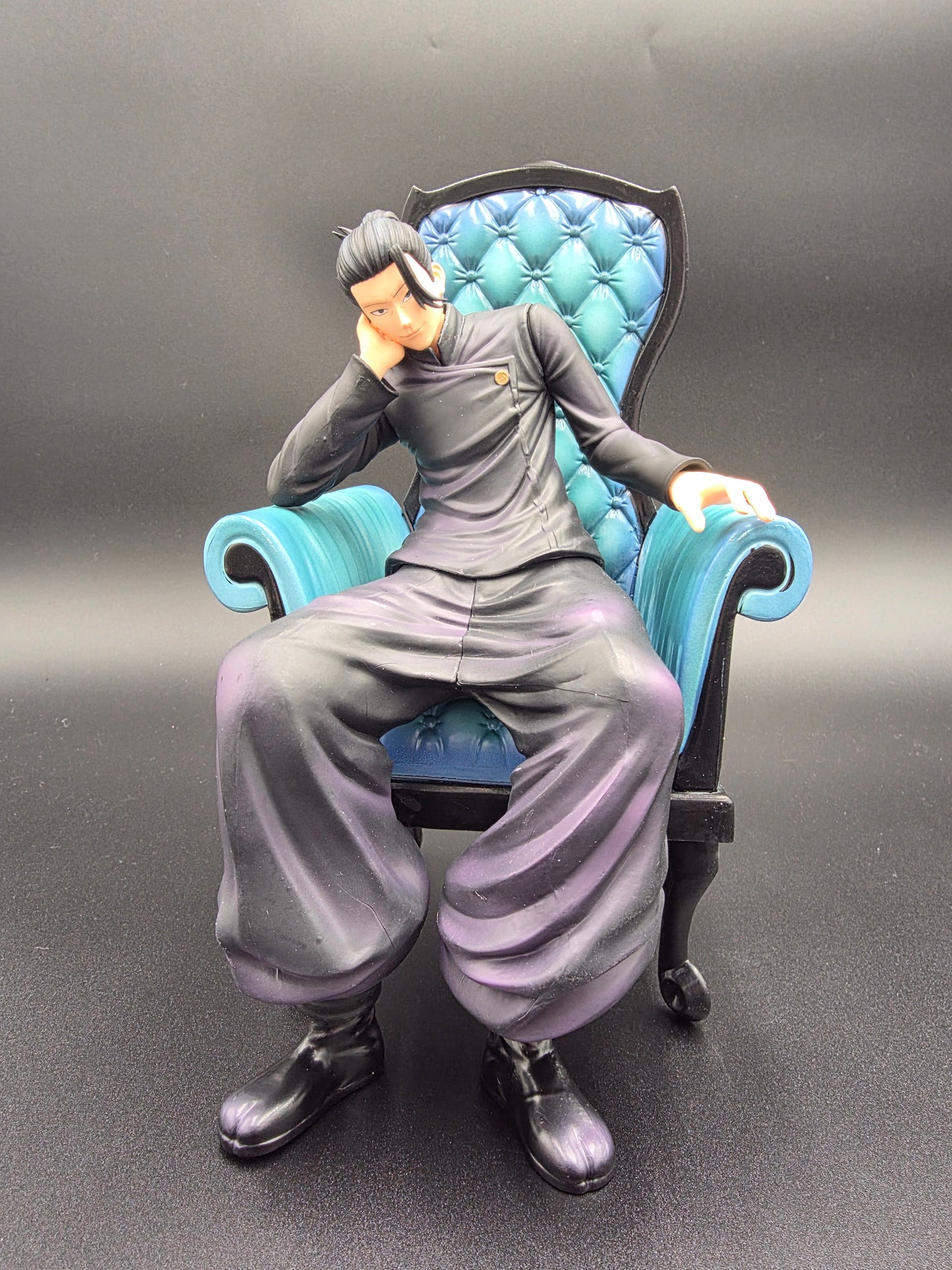 Gojo & Geto - Relaxed Duo Sofa Set (Variant Bundle) (TikTok: Lounge Guardian Chair Figure Collection [SL-JK-GOJ-10] – Sorcerer Series – PVC Art Sculpture (2 Variants))