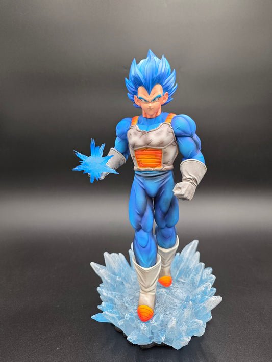 Vegeta - Super Saiyan Blue Energy Blast Deluxe Figure (Tiktok: Elite Saiyan Vanguard Collectible Statue [Internal SKU: SL-GW-VEG-08)]
