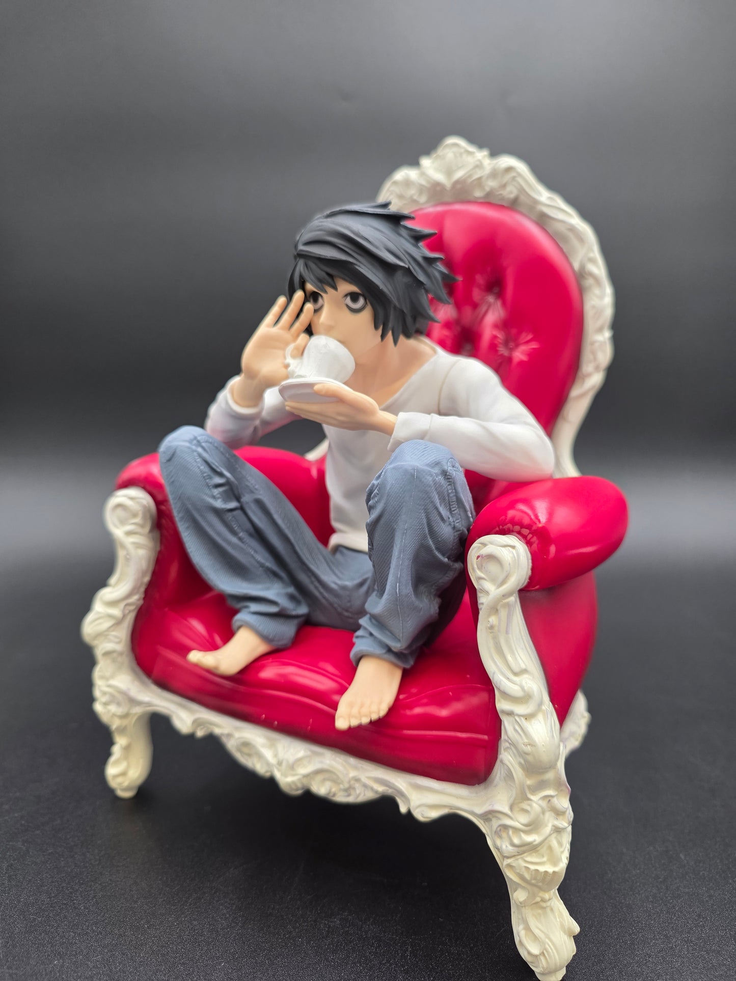 L Lawliet Detective Statue | Death Note Inspired | Gothic Victorian Chair & Book Accessories (TikTok: Master Detective Lounge Statue [SL-DN-L-02] – Shadow Series – 10 PVC Art Sculpture)
