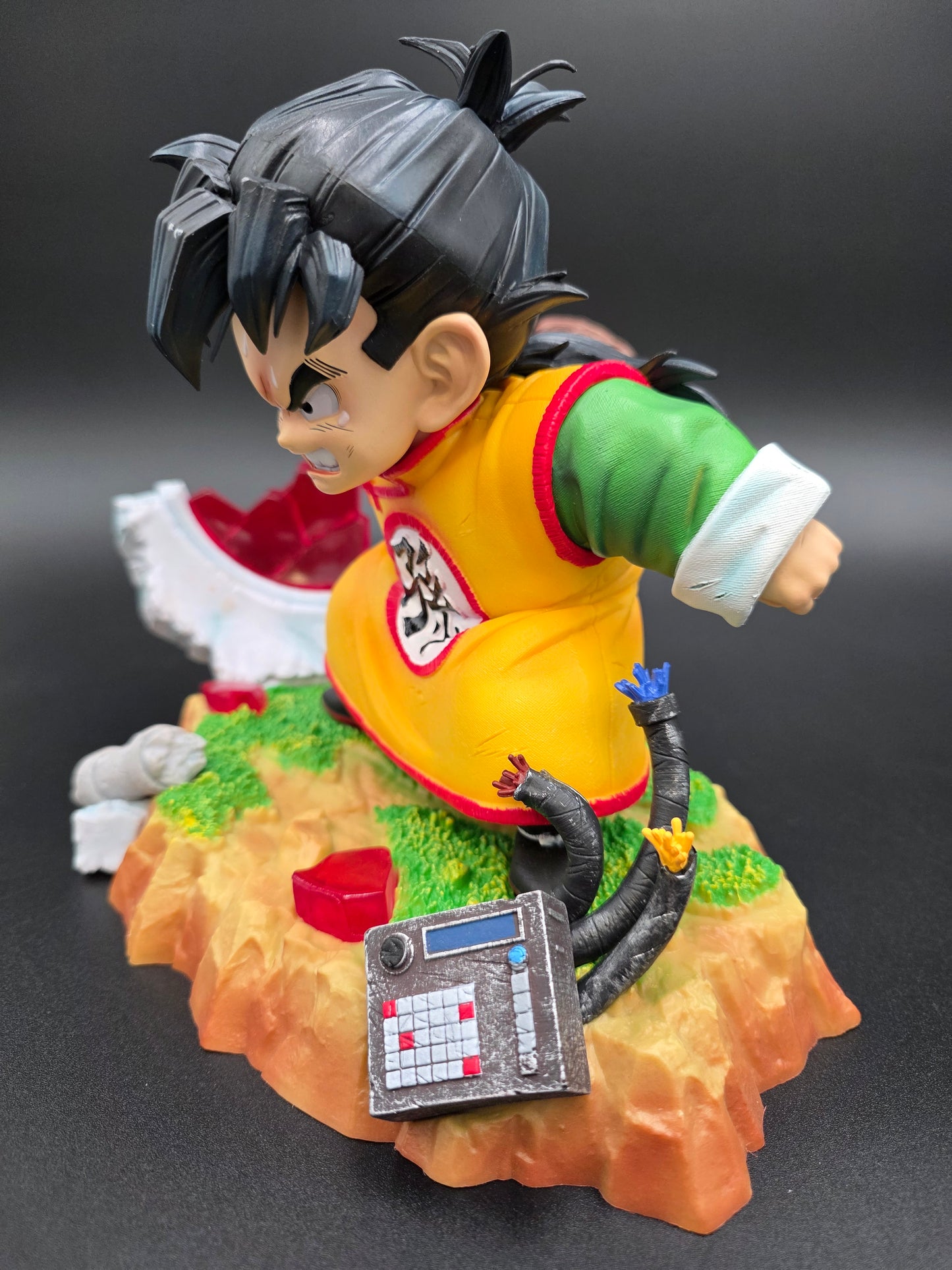 Kid Goku - Classic Dragon Ball Adventure Diorama Figure (tikTok: Young Vanguard Recruit Diorama [SL-GW-GOH-04] – Golden Warrior Series –PVC Art Sculpture)