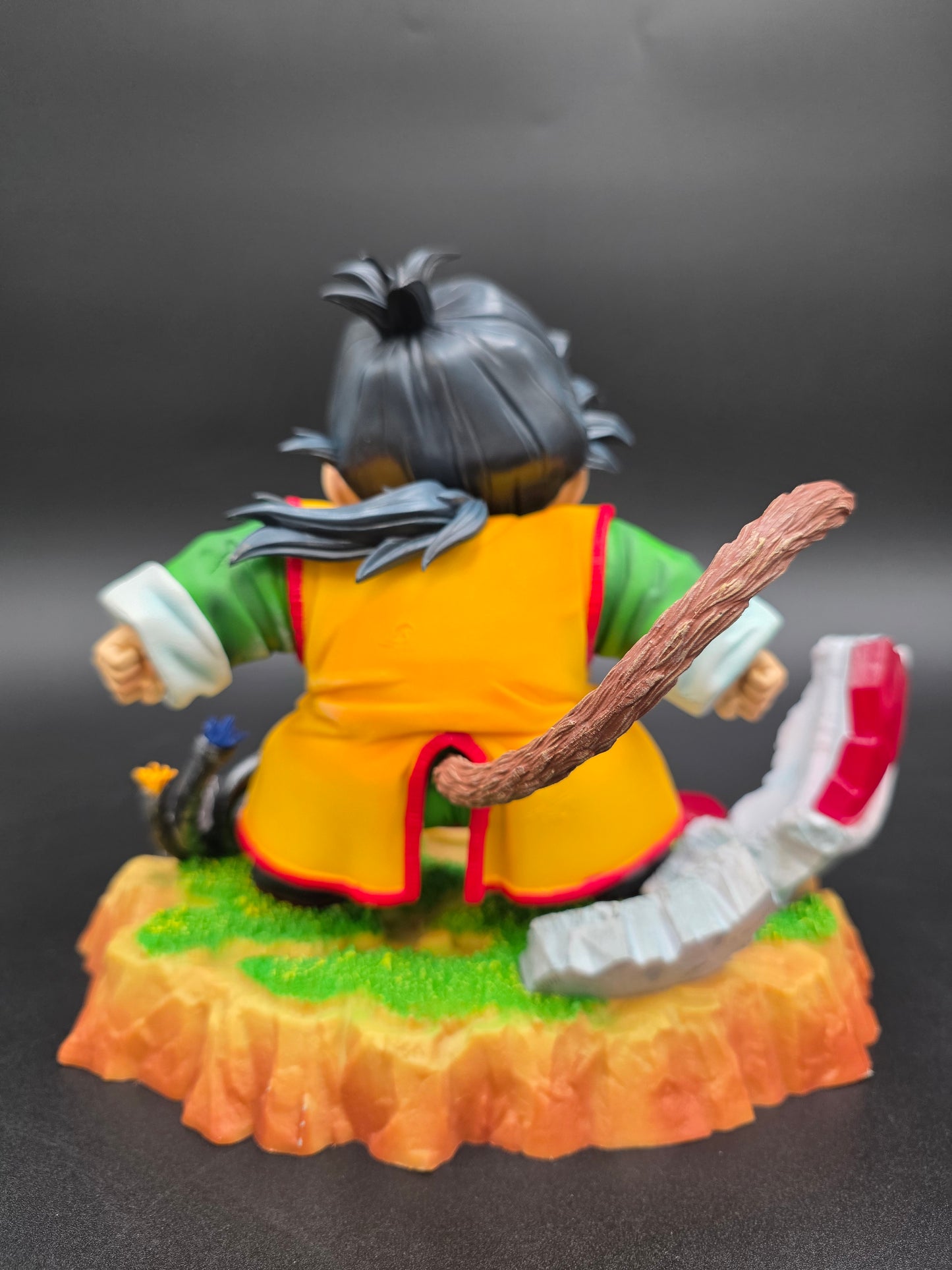 Kid Goku - Classic Dragon Ball Adventure Diorama Figure (tikTok: Young Vanguard Recruit Diorama [SL-GW-GOH-04] – Golden Warrior Series –PVC Art Sculpture)