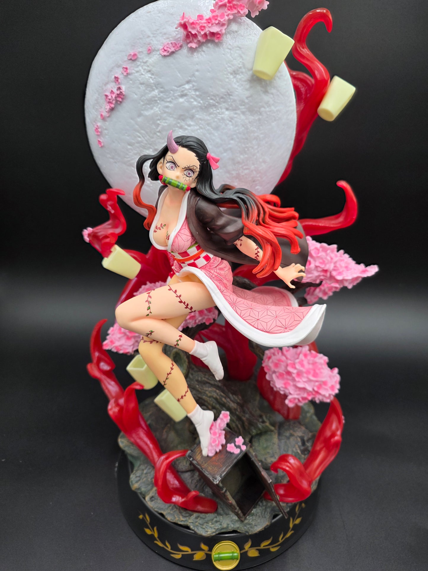 Nezuko Kamado - Blood Demon Art "Exploding Blood" Moonlit Deluxe Diorama (Tiktok: Moonlight Blossom Guardian Diorama [SL-DS-NEZ-02] – Shadow Series – PVC Art Sculpture)