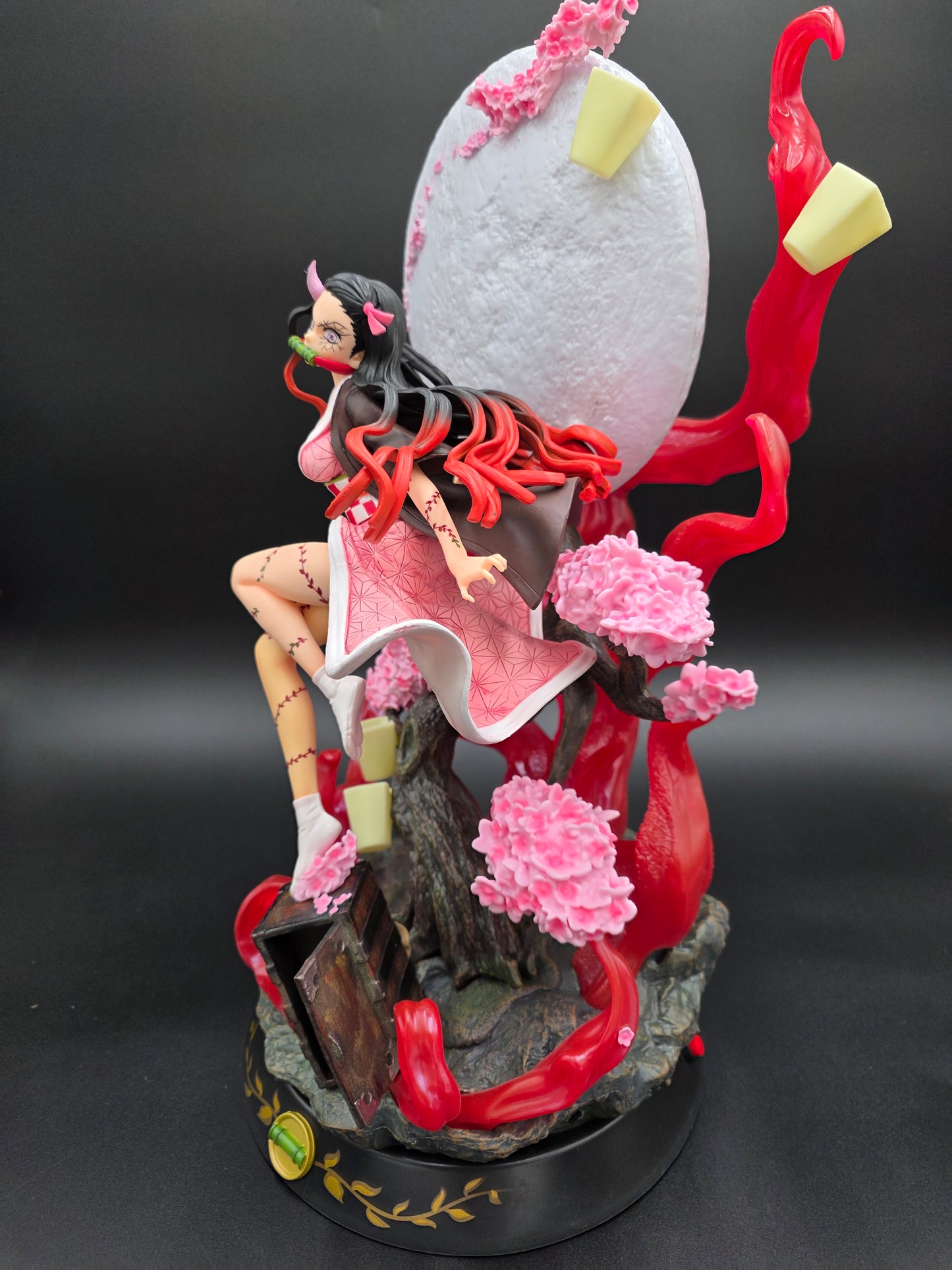 Nezuko Kamado - Blood Demon Art "Exploding Blood" Moonlit Deluxe Diorama (Tiktok: Moonlight Blossom Guardian Diorama [SL-DS-NEZ-02] – Shadow Series – PVC Art Sculpture)