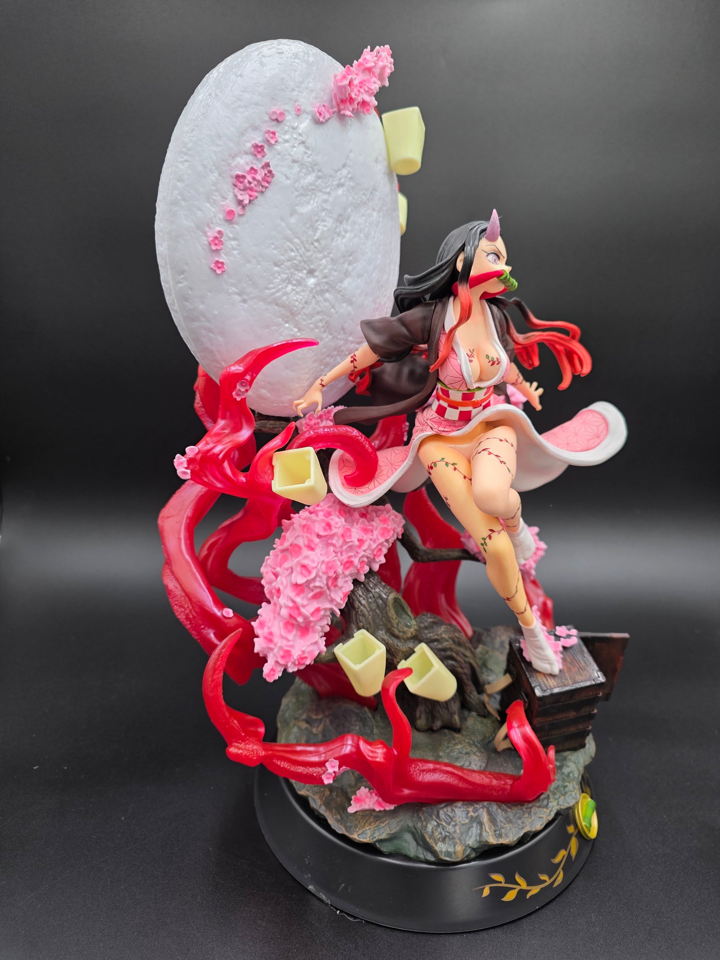 Nezuko Kamado - Blood Demon Art "Exploding Blood" Moonlit Deluxe Diorama (Tiktok: Moonlight Blossom Guardian Diorama [SL-DS-NEZ-02] – Shadow Series – PVC Art Sculpture)