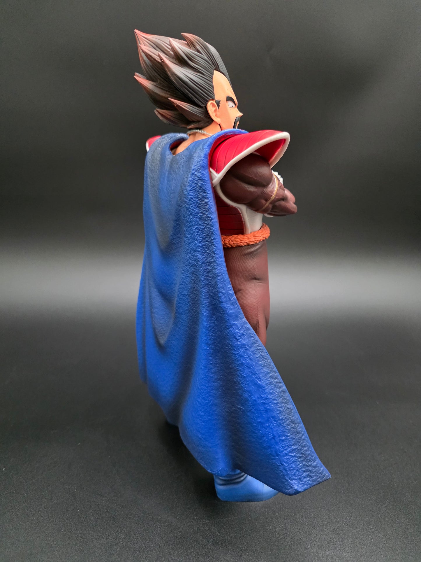 King Vegeta III - Royal Saiyan Pride Deluxe Collectible Figure(TIktok: Royal Sovereign Vanguard Statue [SL-GW-KIN-01] – Golden Warrior Series – PVC Art Sculpture)