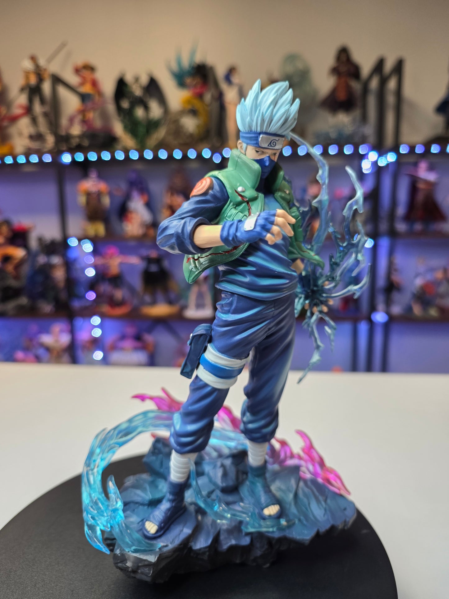 Kakashi Hatake - "Double Sharingan" Susanoo Chidori Battle Diorama  (TikTok: Silver-Haired Lightning Commander [SL-NS-KAK-03] – Ninja Series –PVC Art Sculpture)