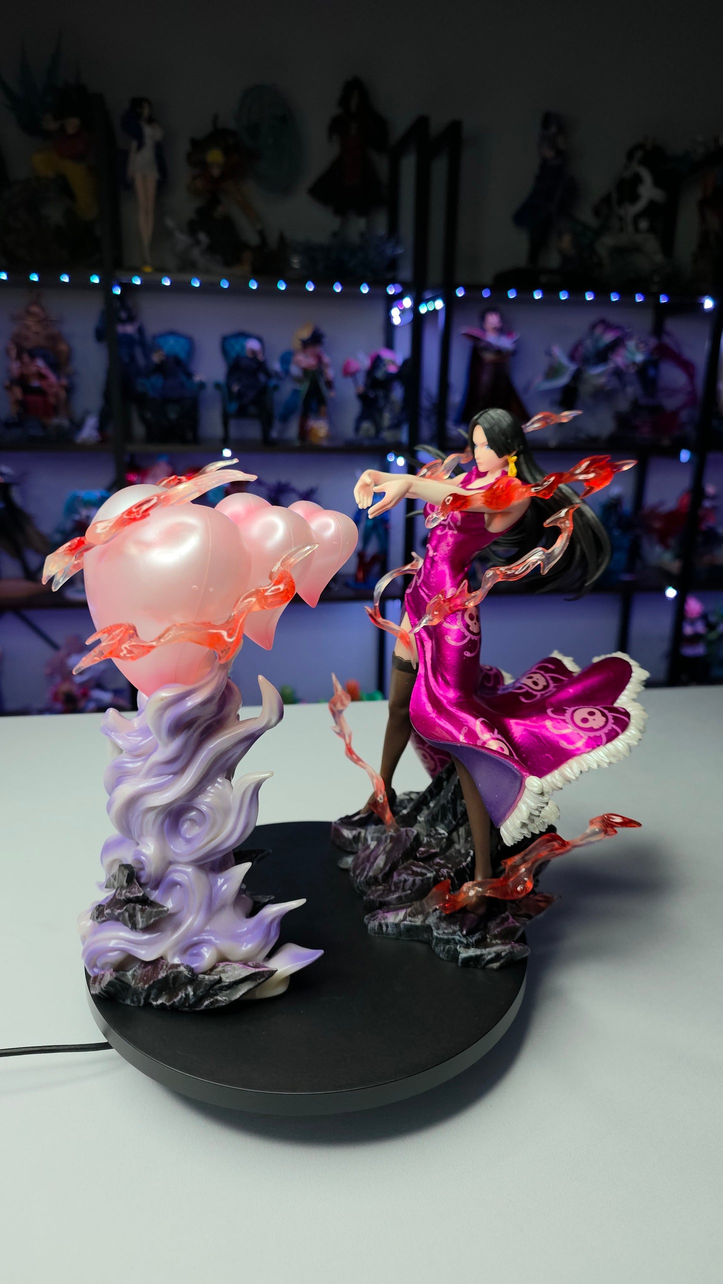 Boa Hancock - Slave Arrow "Perfume Femur" Ultimate Battle Diorama  (Tiktok: Empress Heart Vanguard Diorama [SL-GL-BOA-04] – Grandline Series – LED Art Sculpture)