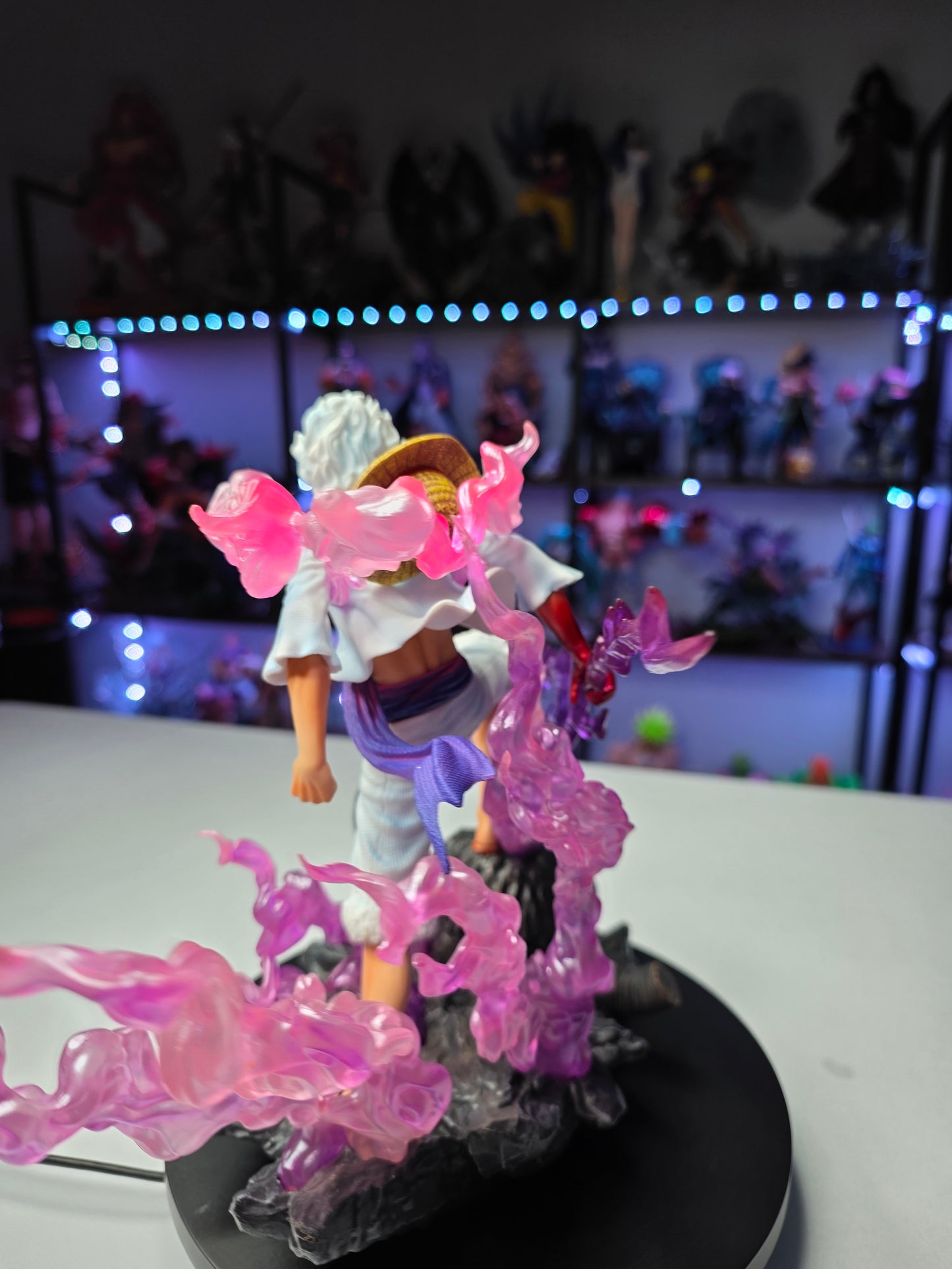 Monkey D. Luffy - Gear 5 "Haki of Liberation" Emperor Edition Figure (Tiktok: Celestial Conqueror Onigashima Diorama [SL-GL-LUF-13] – Grandline Series – PVC Art Sculpture)