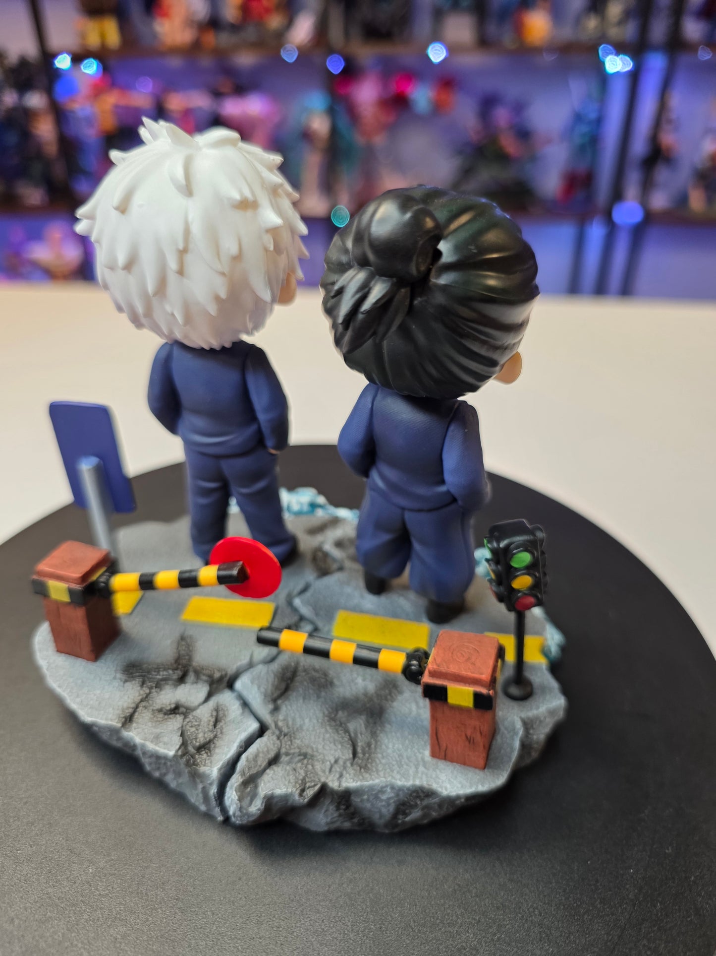 Satoru Gojo & Suguru Geto - "The Strongest Duo" Hidden Inventory Chibi Deluxe Set (TikTok: Urban Sorcery Duo Diorama [SL-JK-GOJ-05] – Sorcerer Series – PVC Art Sculpture)