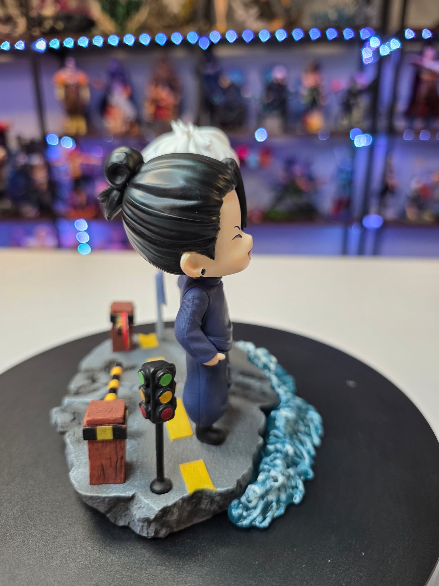 Satoru Gojo & Suguru Geto - "The Strongest Duo" Hidden Inventory Chibi Deluxe Set (TikTok: Urban Sorcery Duo Diorama [SL-JK-GOJ-05] – Sorcerer Series – PVC Art Sculpture)