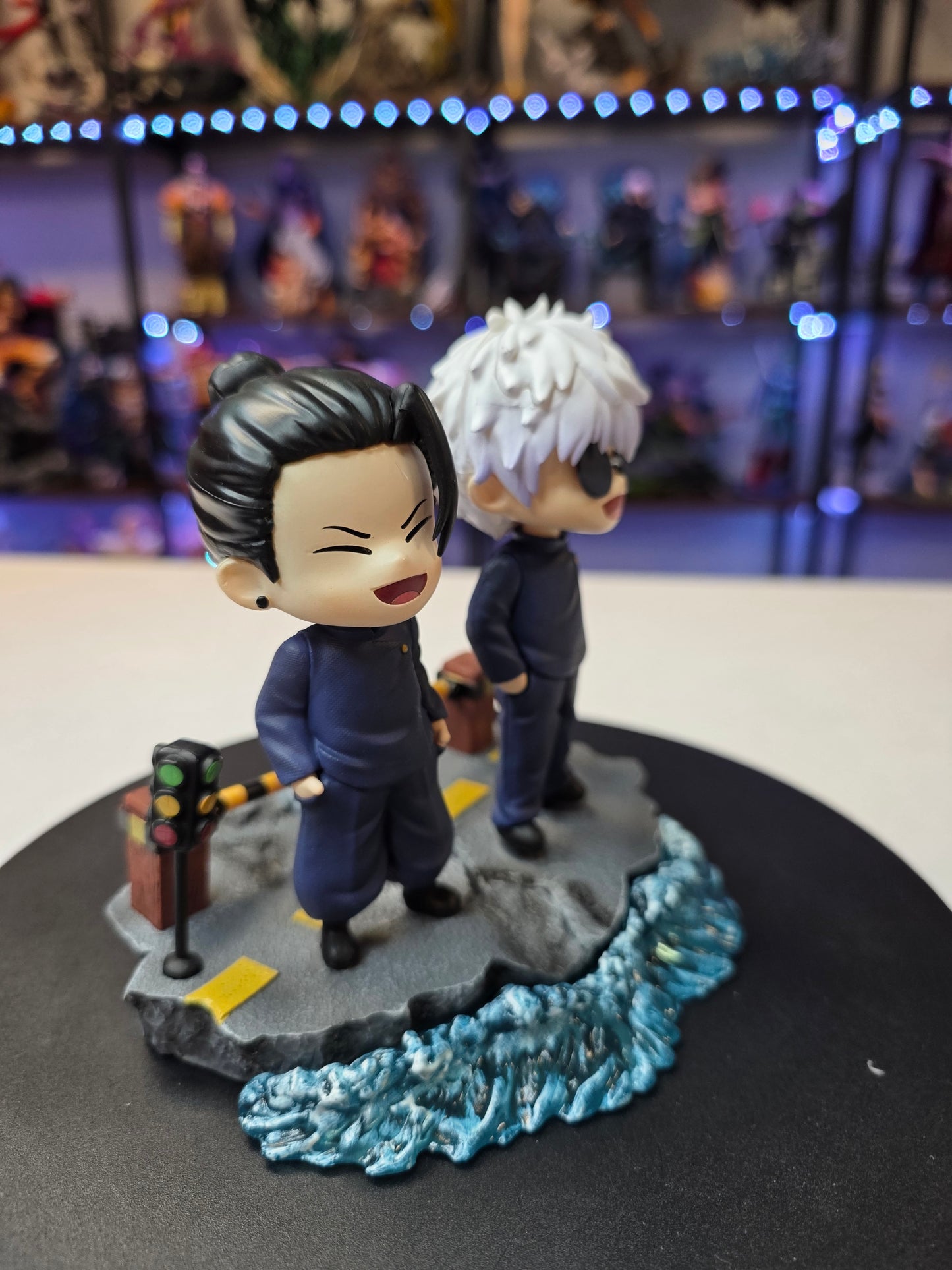 Satoru Gojo & Suguru Geto - "The Strongest Duo" Hidden Inventory Chibi Deluxe Set (TikTok: Urban Sorcery Duo Diorama [SL-JK-GOJ-05] – Sorcerer Series – PVC Art Sculpture)
