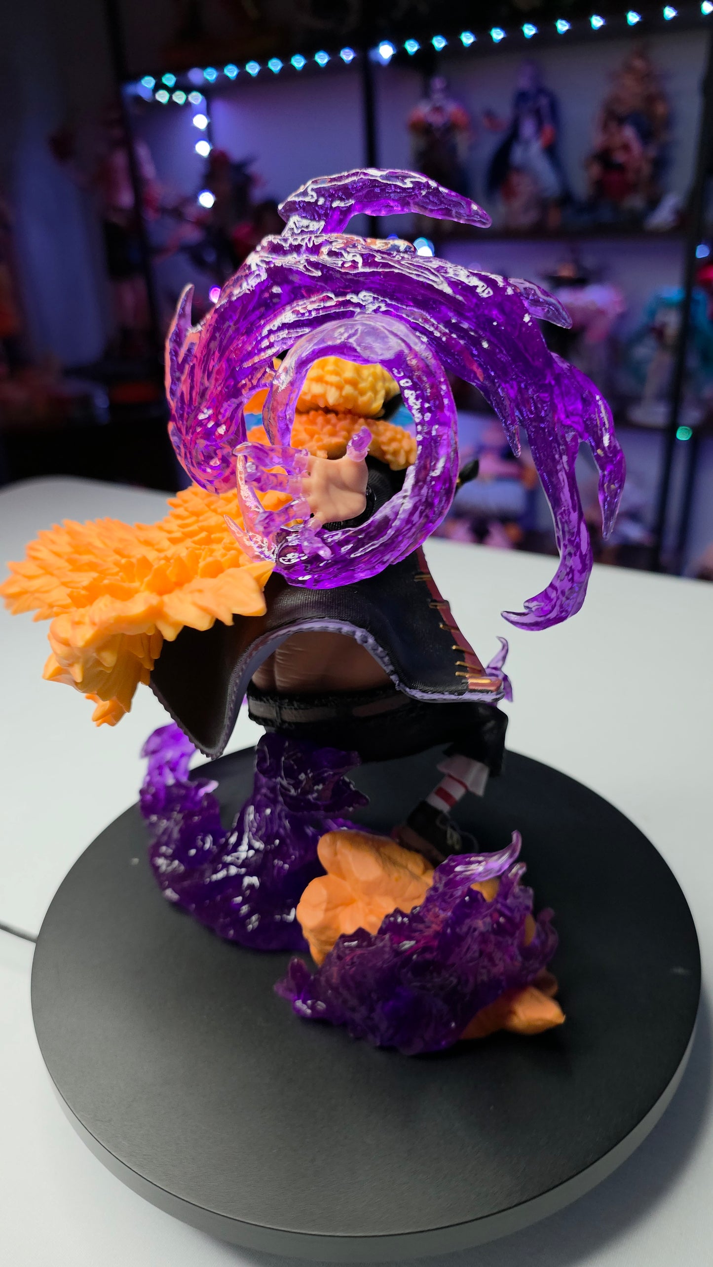 Marshall D. Teach (Blackbeard) - Emperor of Dual Powers Deluxe Figure (Tiktok: Shadow Sovereign Captain Diorama [SL-GL-BLA-01] – Grandline Series –PVC Art Sculpture)