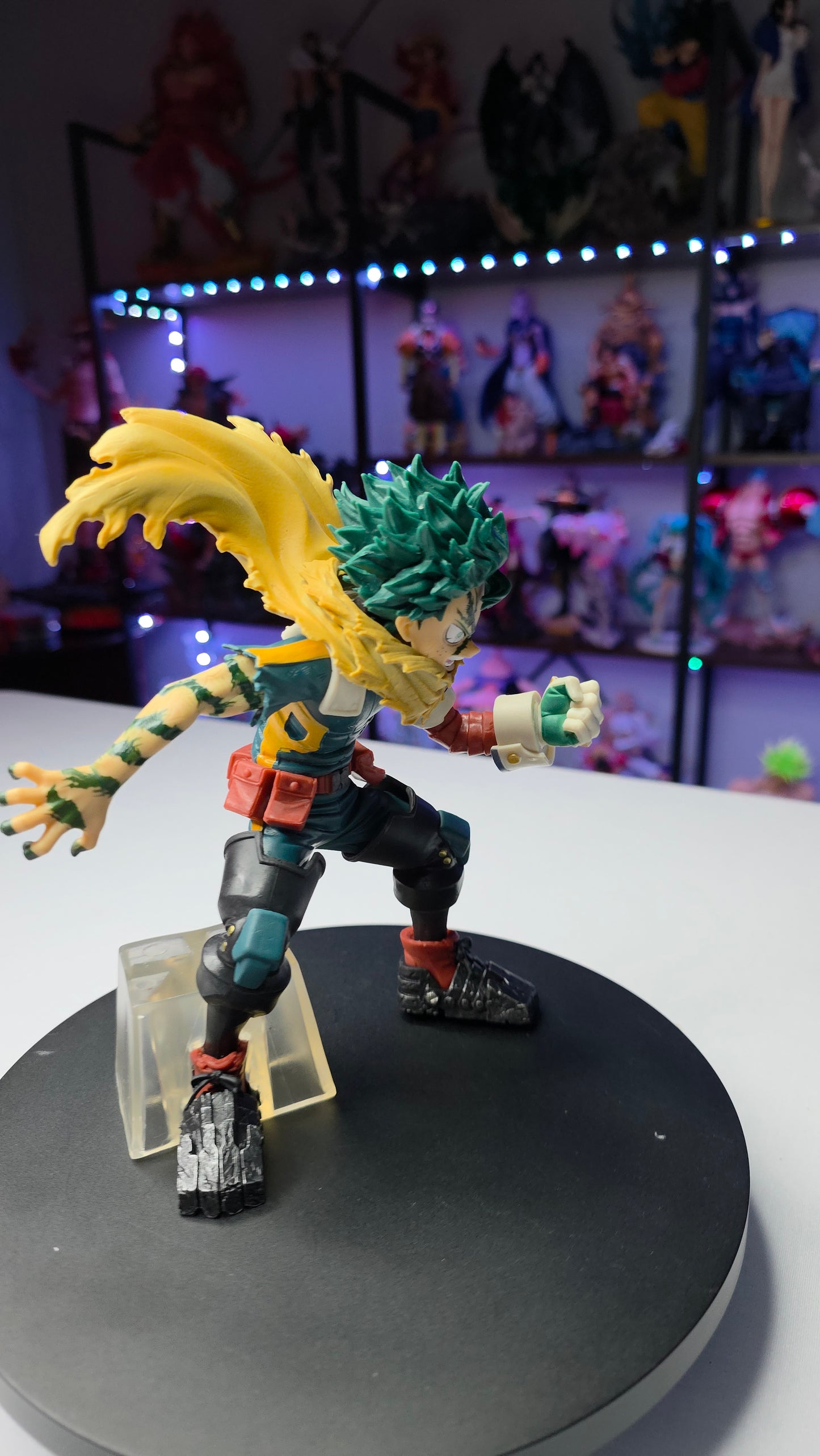 Izuku Midoriya (Deku) - "Dark Hero" Vigilante Arc Deluxe Figure (TikTok: Shadow Vigilante Vanguard Statue [SL-MHA-MID-05] – Vanguard Series – PVC Art Sculpture)
