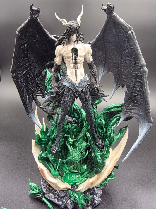 Kurosaki Ichigo and Ulquiorra-Emerald Void Demon Statue - ( Tiktok :) Emerald Void Demon Statue